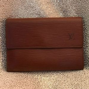 💯 authentic Louis Vuitton Kenyan bifold wallet